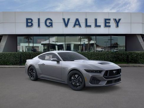 New 2026 Ford Mustang GT RWD image 7