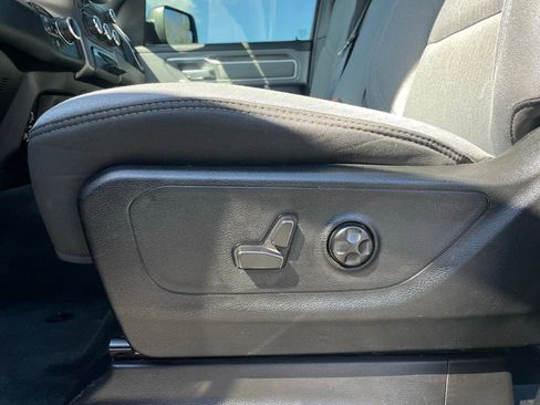 Used 2021 RAM 1500 Big Horn image 22