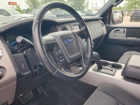 Used 2017 Ford Expedition EL XLT AWD/4WD image 9