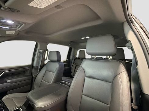Certified 2023 Chevrolet Silverado 1500 LTZ w/ Technology Package AWD/4WD image 20