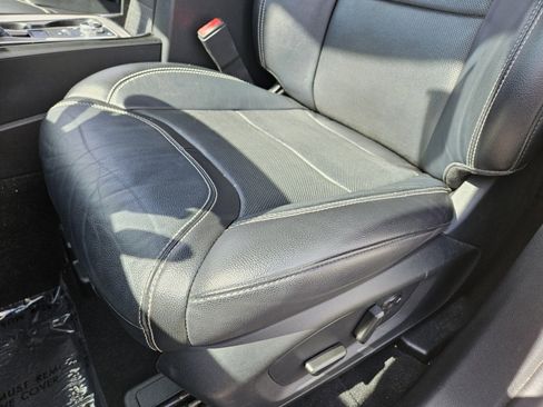 Used 2021 Ford Explorer ST w/ Equipment Group 401A AWD/4WD image 8