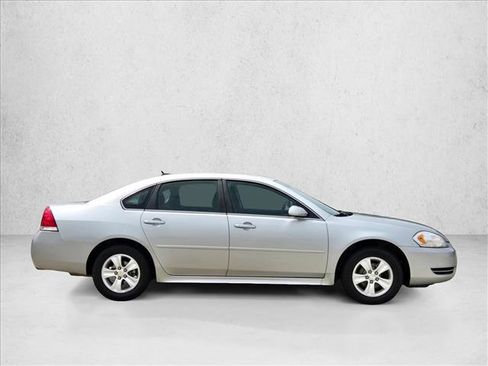 Used 2012 Chevrolet Impala LS FWD image 4