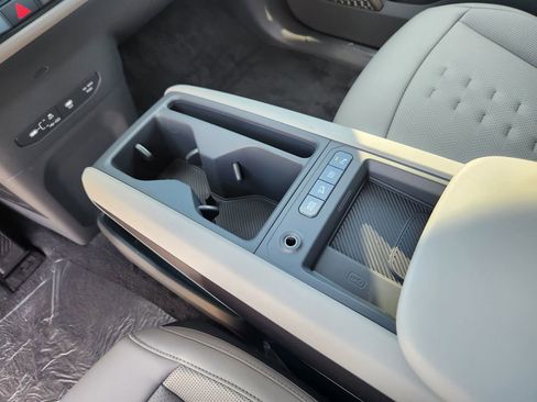 New 2026 Kia EV9 Wind image 20