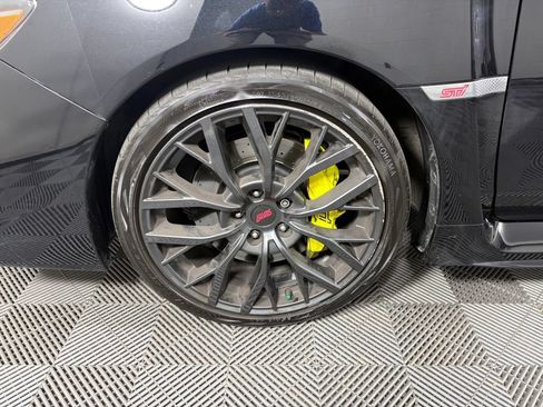 Used 2019 Subaru WRX STI AWD/4WD image 11