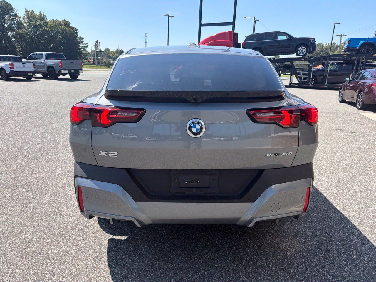 Used 2026 BMW X2 xDrive28i AWD/4WD image 8