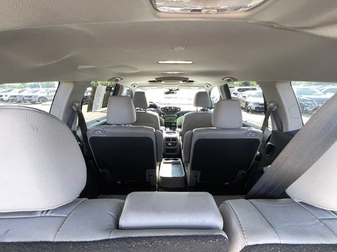 Used 2021 Honda Pilot Touring image 25