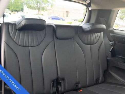Certified 2023 Hyundai Palisade Limited w/ Cargo Package image 14