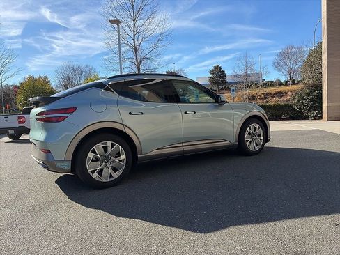 Used 2025 Genesis GV60 RWD image 4