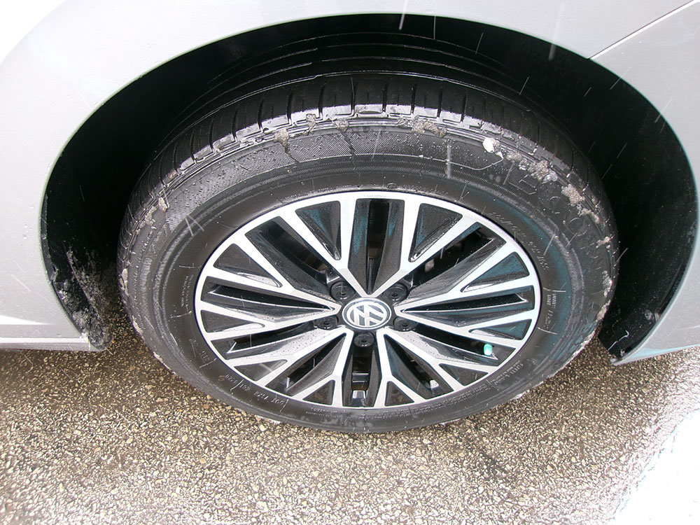 Used 2020 Volkswagen Jetta SE w/ SE Cold Weather Package FWD image 7