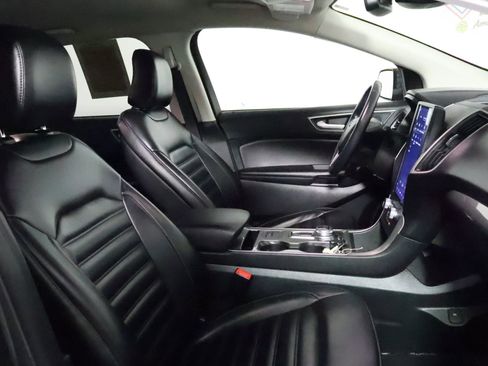 Used 2023 Ford Edge SEL image 49