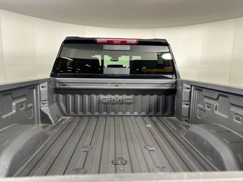 New 2025 GMC Sierra 2500 Denali w/ Denali Reserve Package image 27