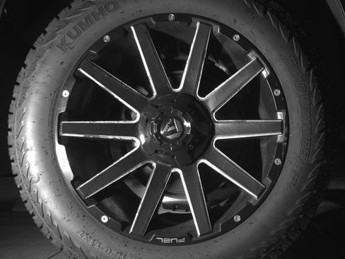Used 2019 Toyota Sequoia TRD Sport w/ TRD Sport Premium Package AWD/4WD image 12