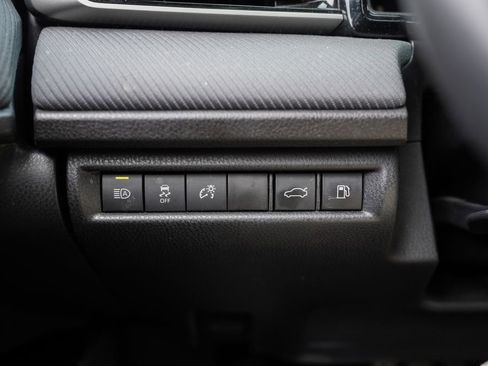 Used 2025 Toyota Camry SE w/ Multimedia Upgrade Package image 30