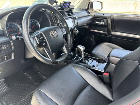 Used 2019 Toyota 4Runner TRD Off-Road Premium AWD/4WD image 20