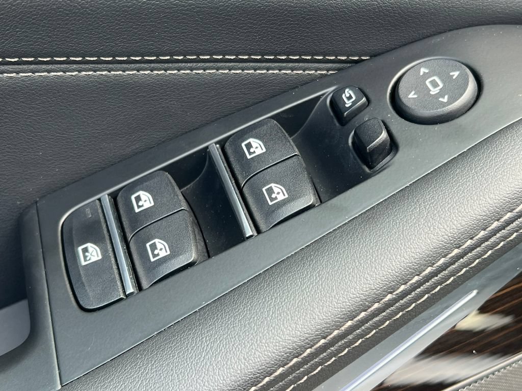 Used 2026 BMW X5 xDrive40i AWD/4WD image 16