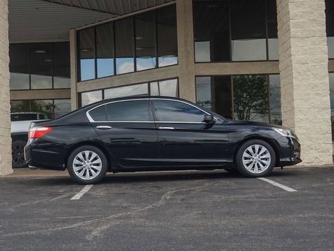 Used 2014 Honda Accord EX-L image 2