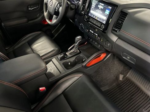 Used 2023 Nissan Frontier PRO-4X w/ Pro-4X Premium Package AWD/4WD image 15