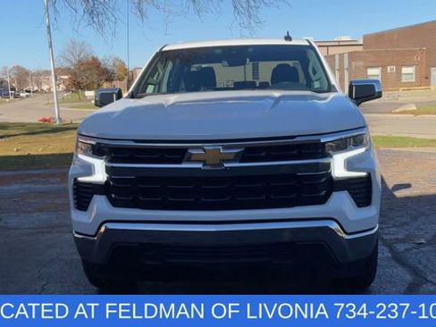 Used 2023 Chevrolet Silverado 1500 LT image 3