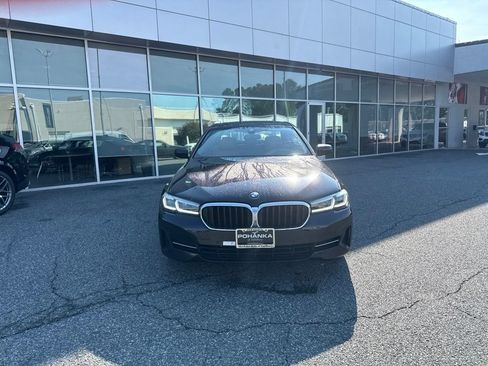 Used 2023 BMW 530i xDrive w/ Premium Package AWD/4WD image 2