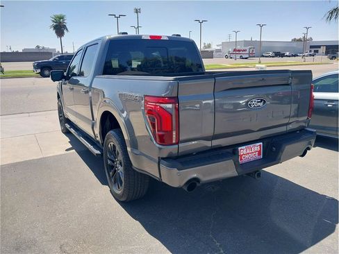 Used 2025 Ford F150 Lariat w/ Equipment Group 501A Mid AWD/4WD image 9