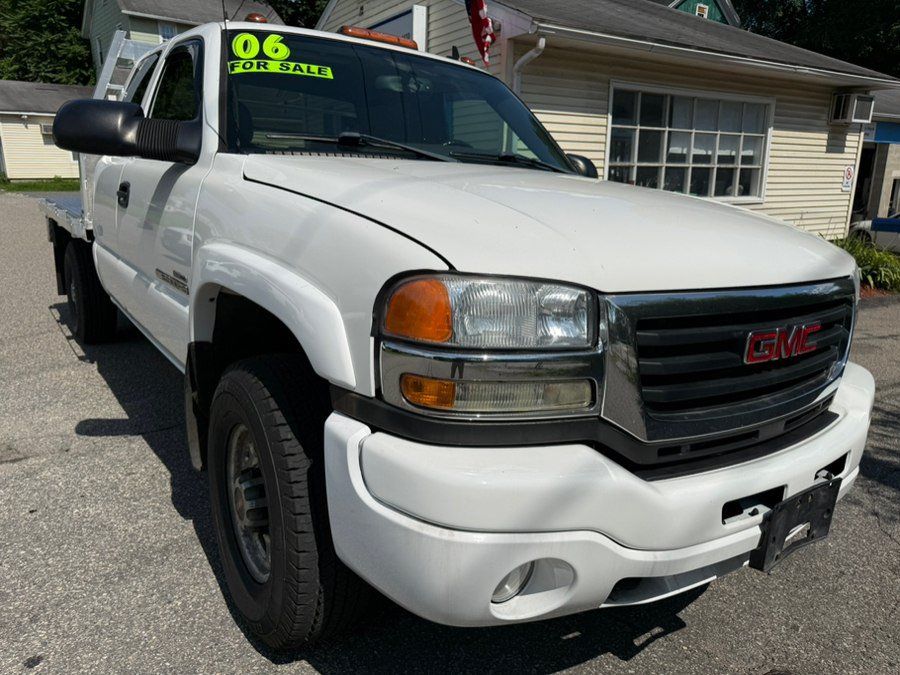 Used 2006 GMC Sierra 2500 SLE w/ Heavy-Duty Power Package AWD/4WD image 5