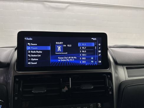 Certified 2022 Lexus GX 460 Premium AWD/4WD image 23