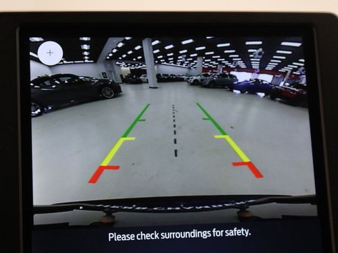 Used 2022 Ford Edge SEL w/ Convenience Package image 32