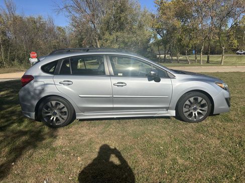 Used 2015 Subaru Impreza 2.0i Sport Limited image 8