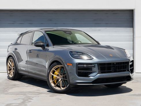 New 2026 Porsche Cayenne Turbo GT AWD/4WD image 10