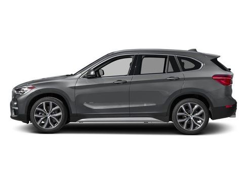 Used 2017 BMW X1 xDrive28i image 3