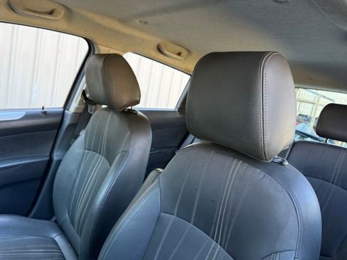 Used 2013 Chevrolet Spark LT image 12