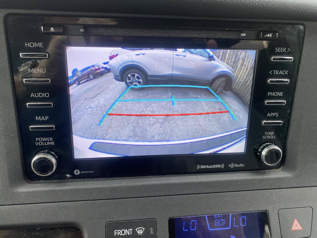 Used 2019 Toyota Sienna LE FWD image 16