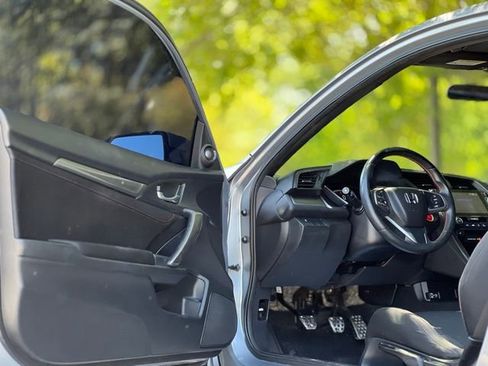 Used 2018 Honda Civic Si image 9