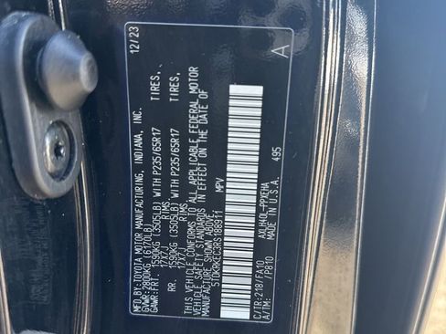 Used 2024 Toyota Sienna LE image 35