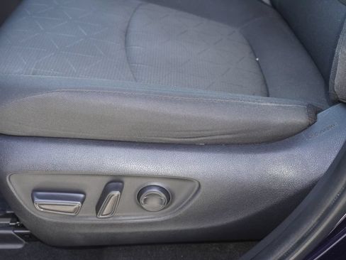 Used 2023 Toyota RAV4 XLE w/ Convenience Package FWD image 13