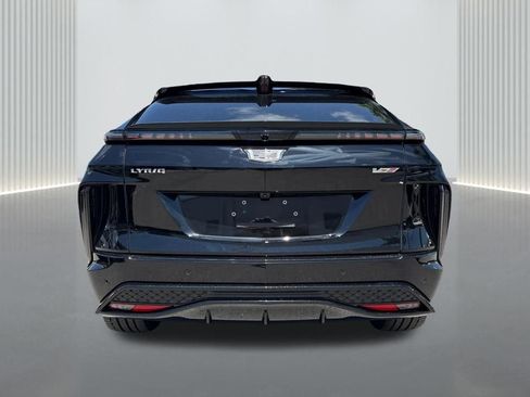 New 2026 Cadillac Lyriq V image 6