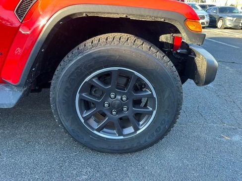 Used 2021 Jeep Gladiator Overland w/ Popular Equipment Package image 14