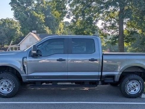 Used 2024 Ford F250 XL w/ FX4 Off-Road Package AWD/4WD image 3