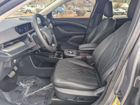 Used 2021 Ford Mustang Mach-E Select w/ Comfort/Appearance Package image 19