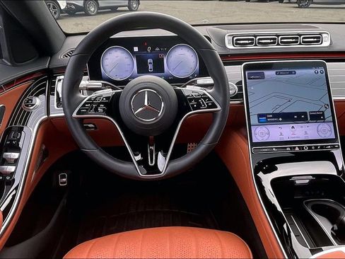 Used 2023 Mercedes-Benz S 500 4MATIC image 5