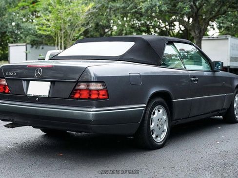 Used 1995 Mercedes-Benz E 320 Convertible image 18