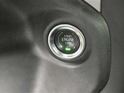 Certified 2025 Chevrolet Silverado 2500 W/T w/ WT Convenience Package image 18