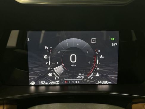 Used 2023 GMC Canyon AT4 image 19