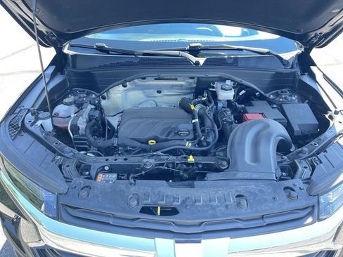 Used 2025 Chevrolet TrailBlazer LS w/ LS Convenience Package FWD image 27