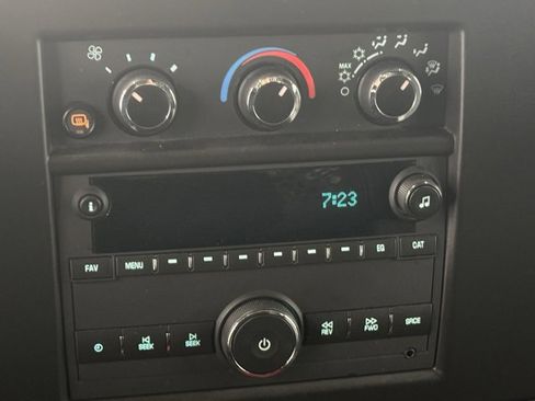 Used 2024 Chevrolet Express 2500 w/ Driver Convenience Package image 20