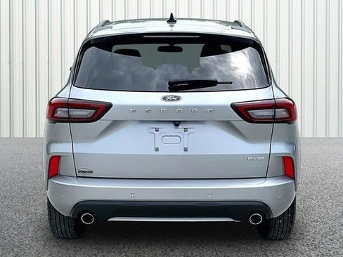 Used 2024 Ford Escape ST-Line w/ Tech Pack #1 AWD/4WD image 4