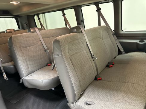 Used 2025 Chevrolet Express 3500 LS image 6
