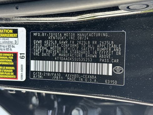 Used 2025 Toyota Camry LE w/ Convenience Package FWD image 35