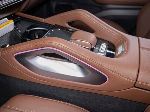 New 2025 Mercedes-Benz GLS 450 4MATIC image 21