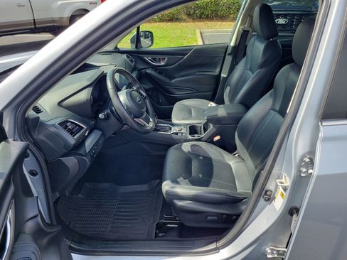Used 2021 Subaru Forester Limited w/ Popular Package #3 AWD/4WD image 18